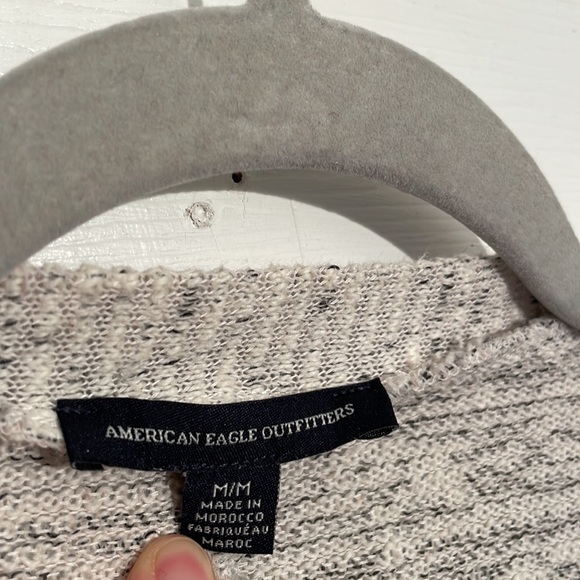 American Eagle Heathered Gray Button Cardigan - Picture 2 of 5